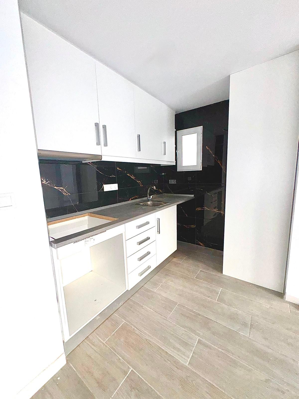 Piso en Venta en Calle Villa Madrid - 2