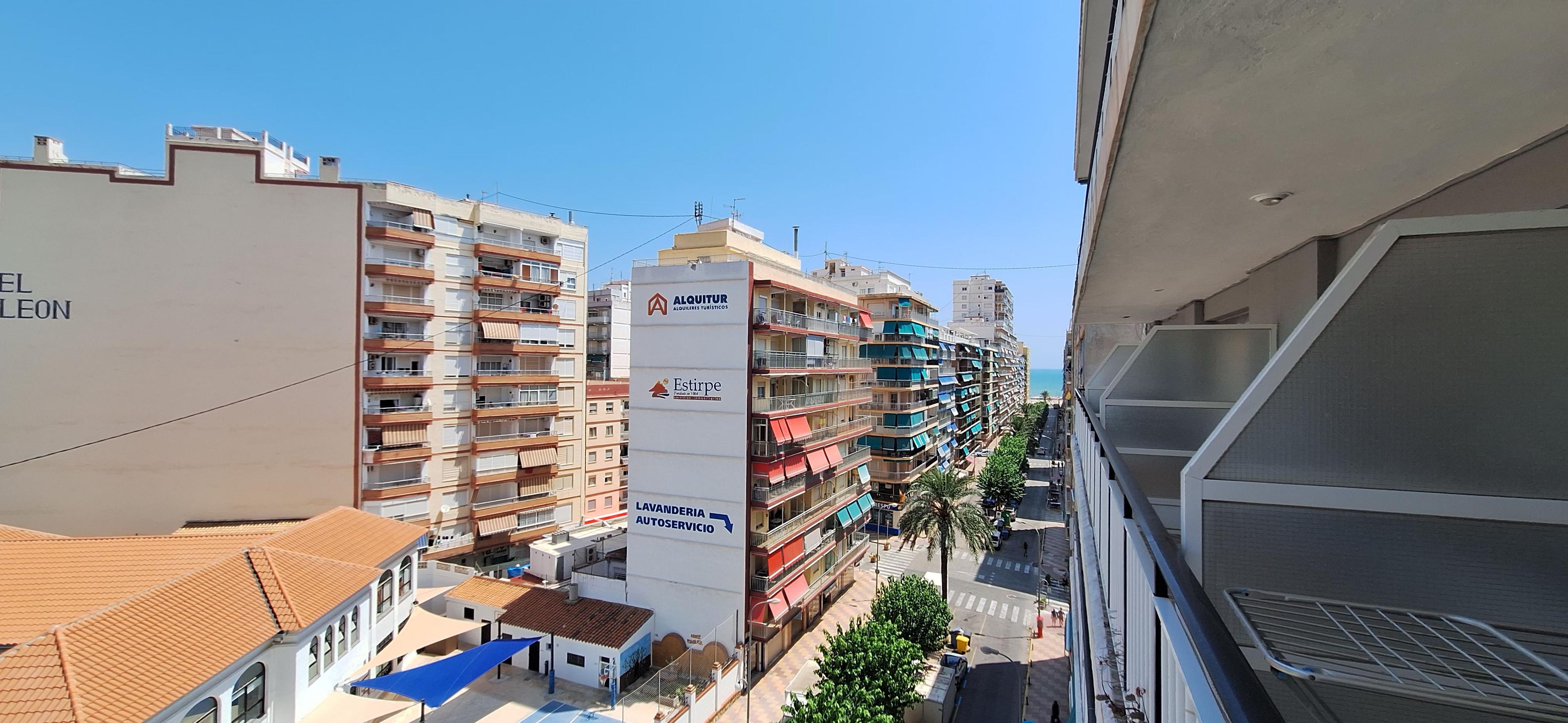 Piso en Venta en Carrer Cabanyal - 2