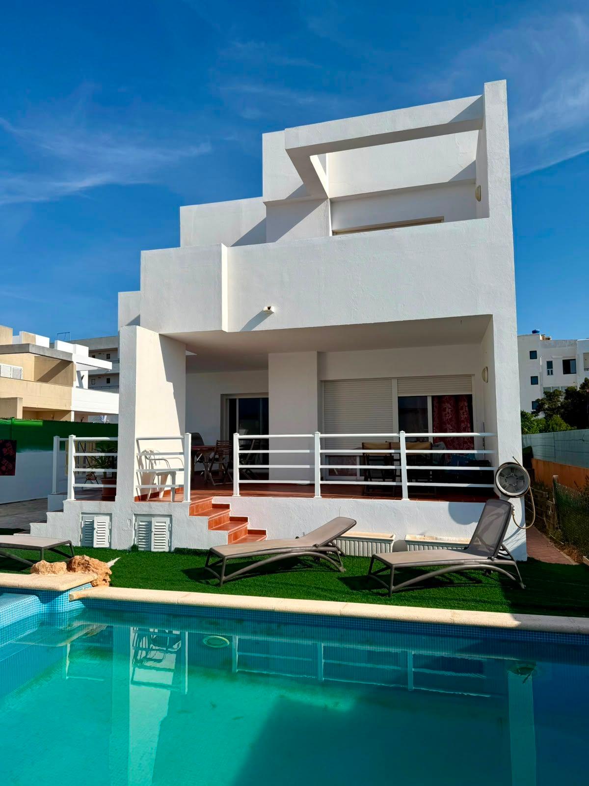 Casa en Venta en Carrer de Màlaga - 1