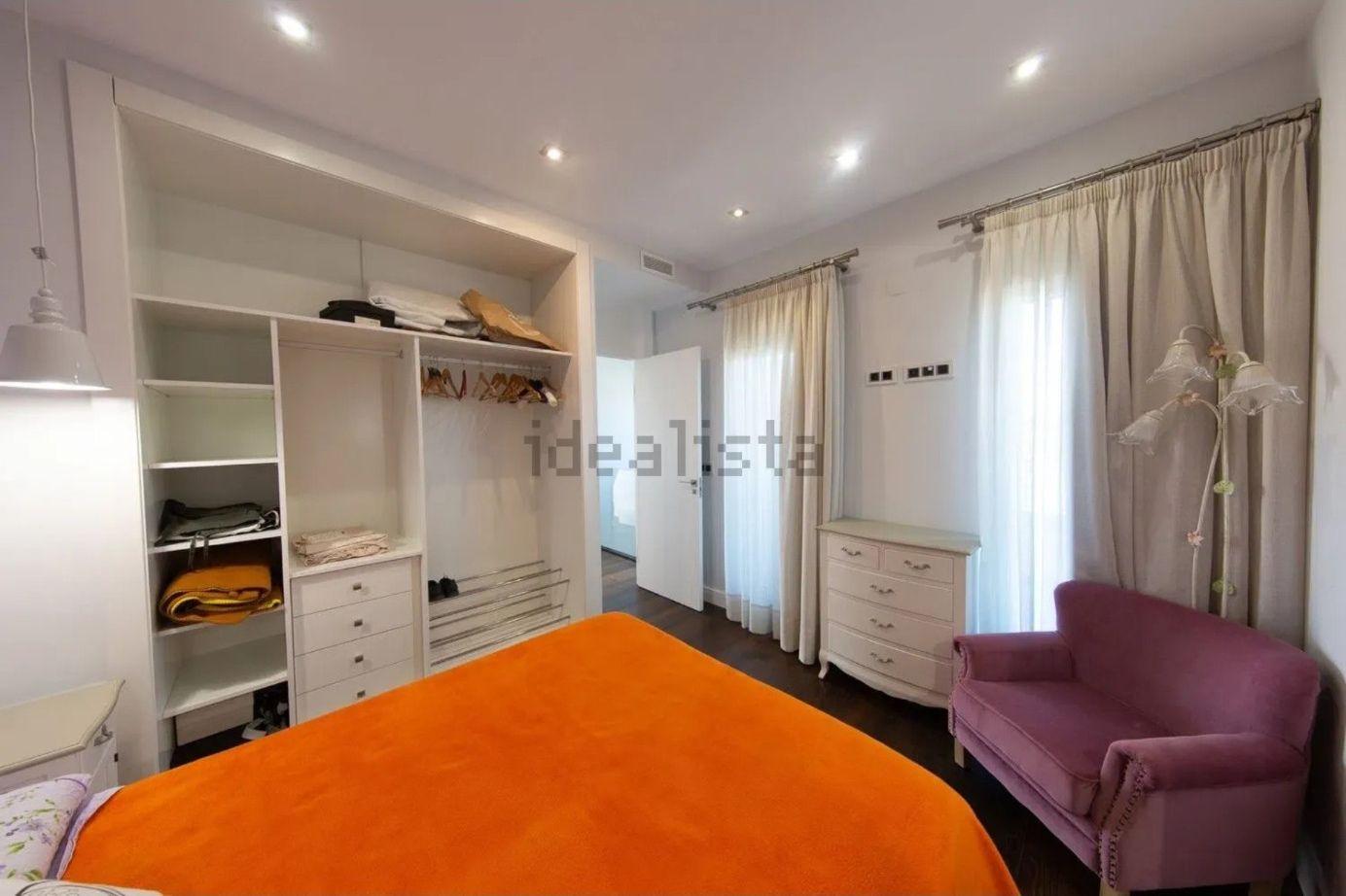 Villa en Venta en Carrer Bahia - 16