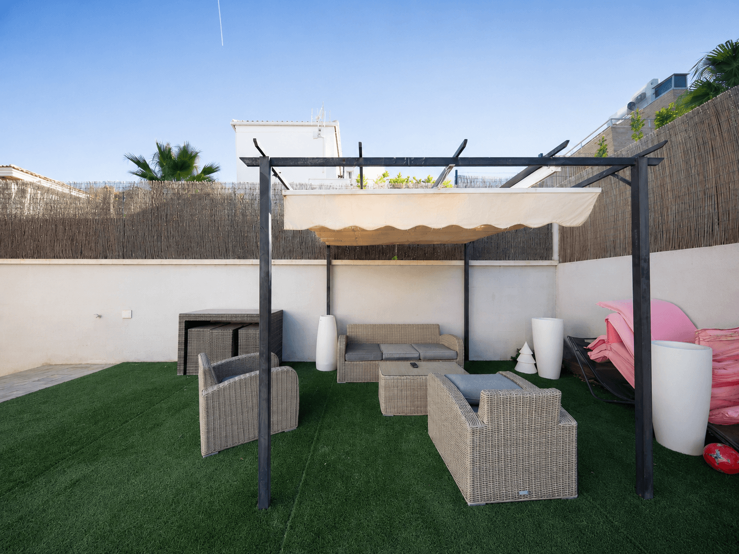 Villa en Venta en Carrer Bahia - 47