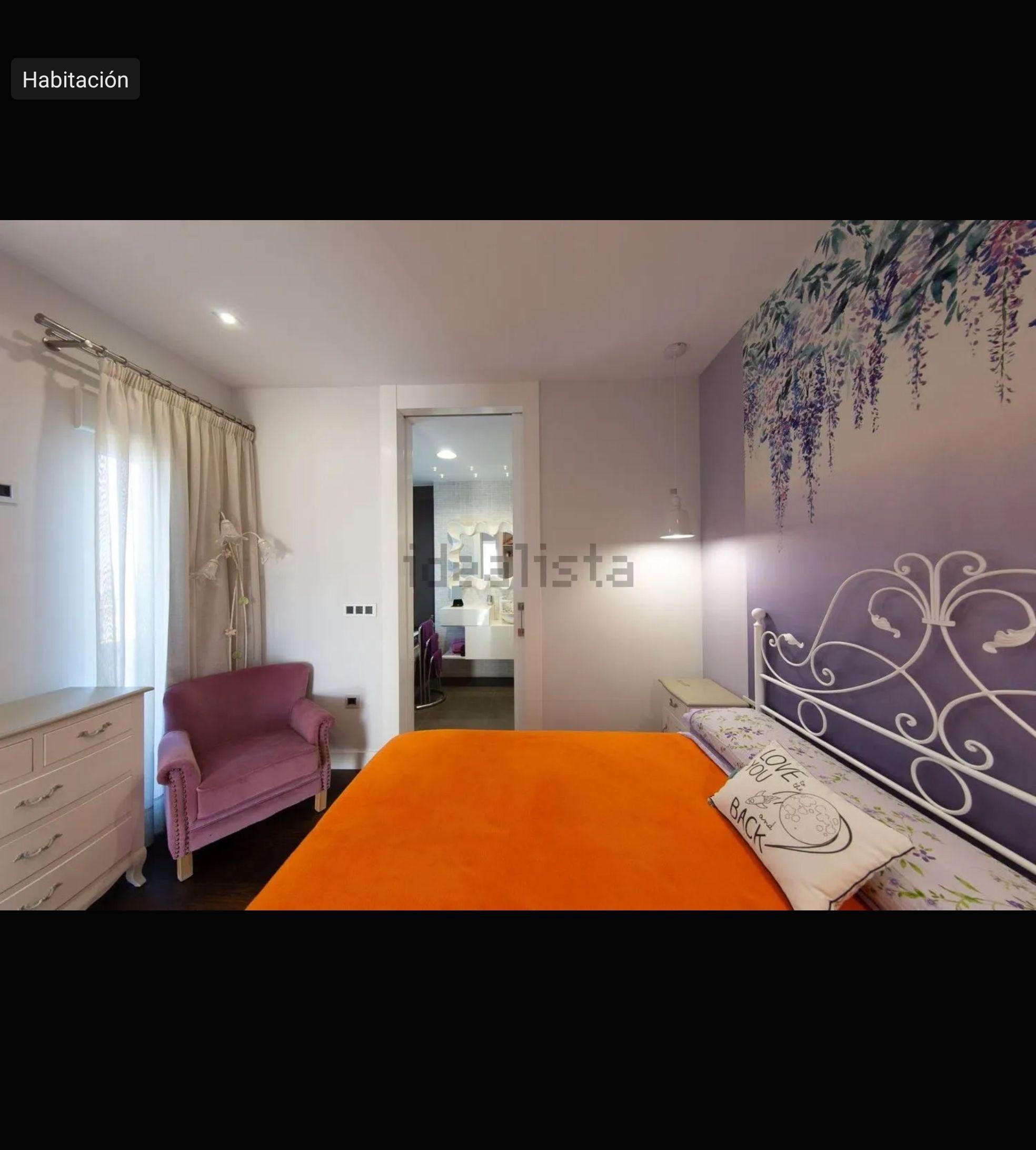 Villa en Venta en Carrer Bahia - 19