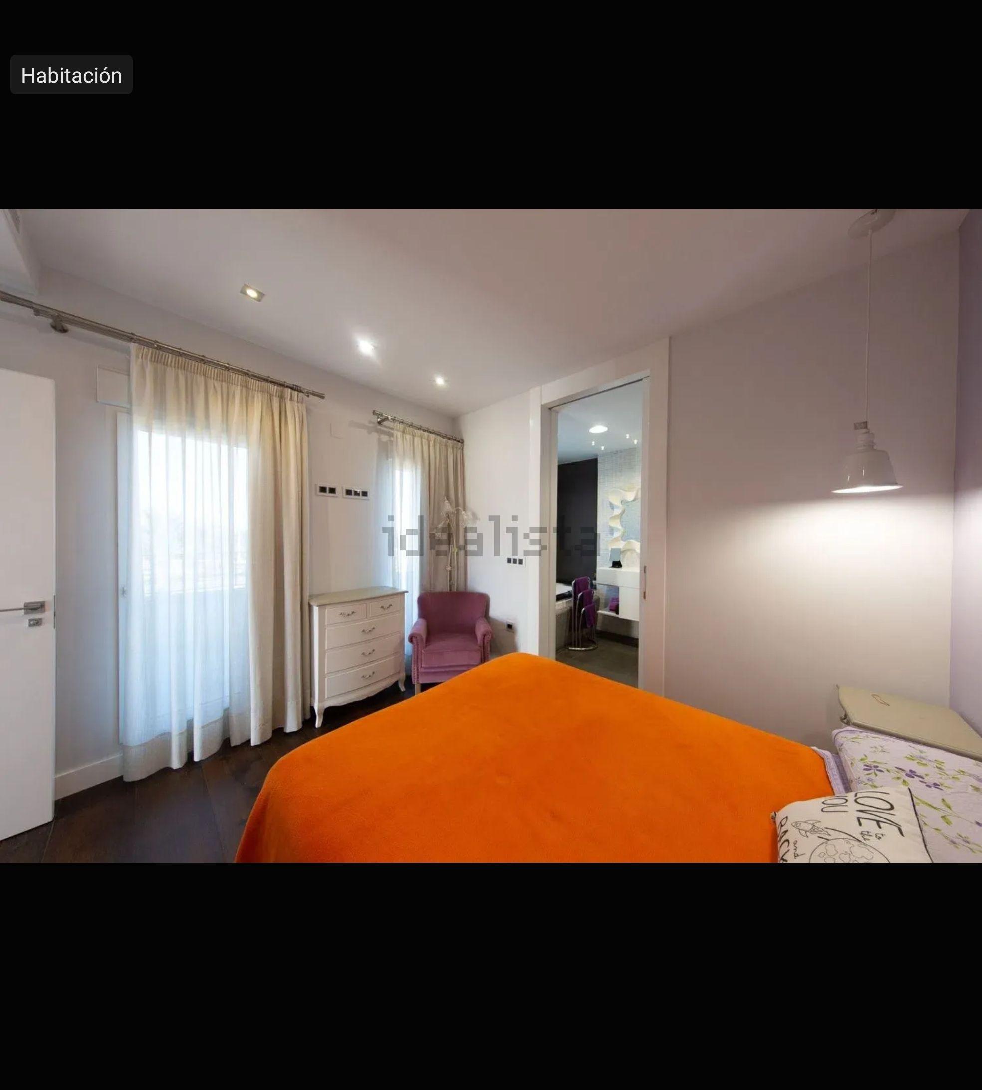 Villa en Venta en Carrer Bahia - 21