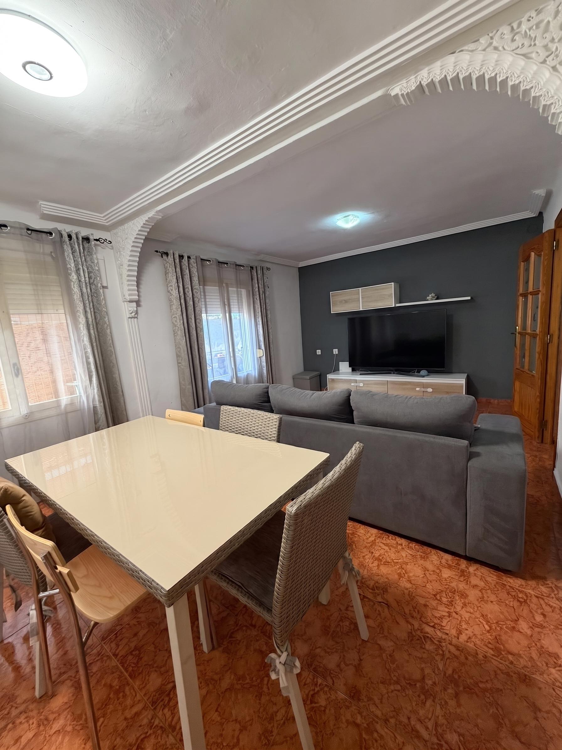 Piso en Venta en Calle los Pueblos - 1