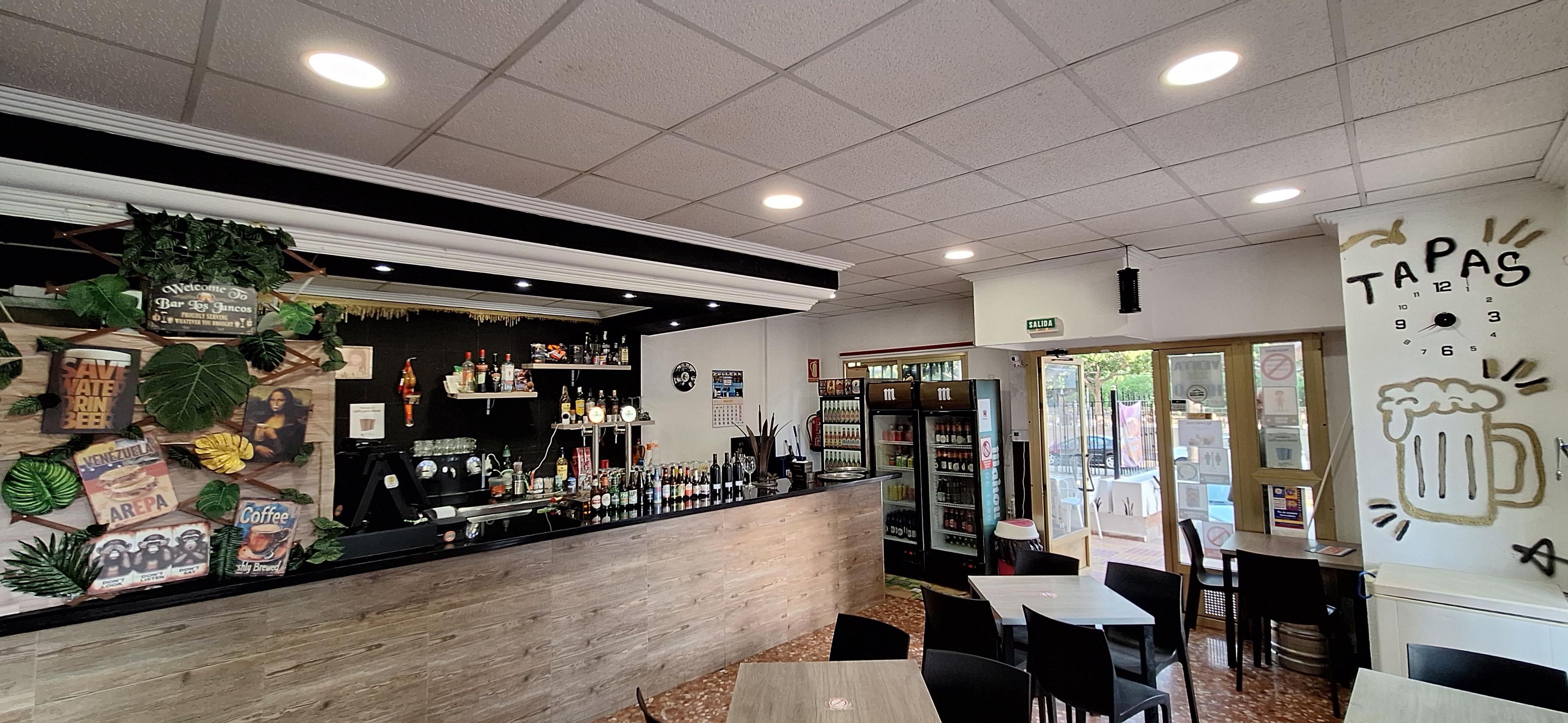Local en Venta en Avinguda del País Valencià 67 - 3