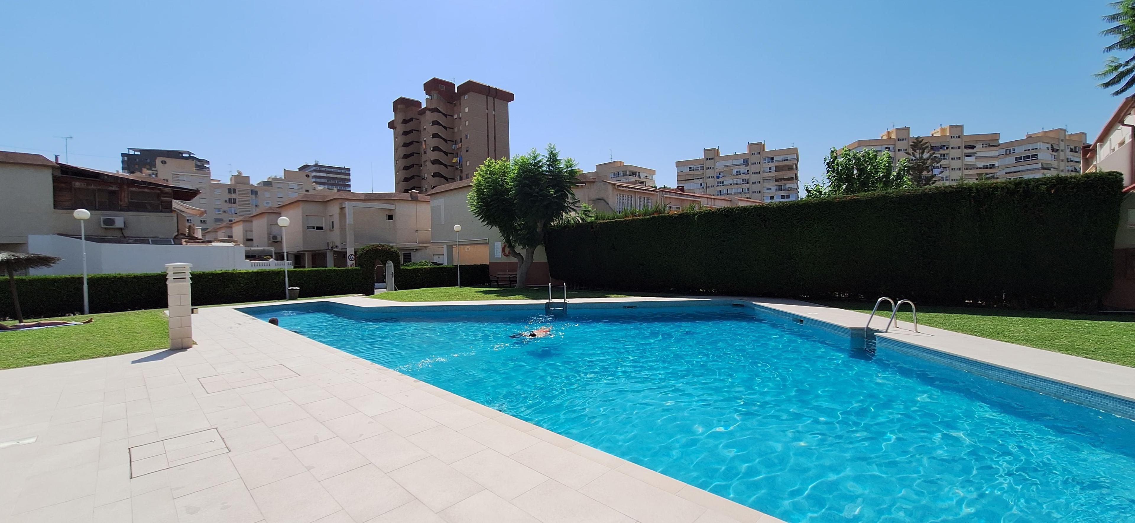 Townhouse en Venta en Avenida Países Escandinavos - 24