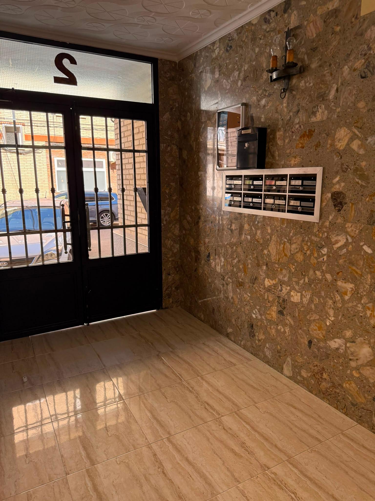 Piso en Venta en Calle Estadio - 25