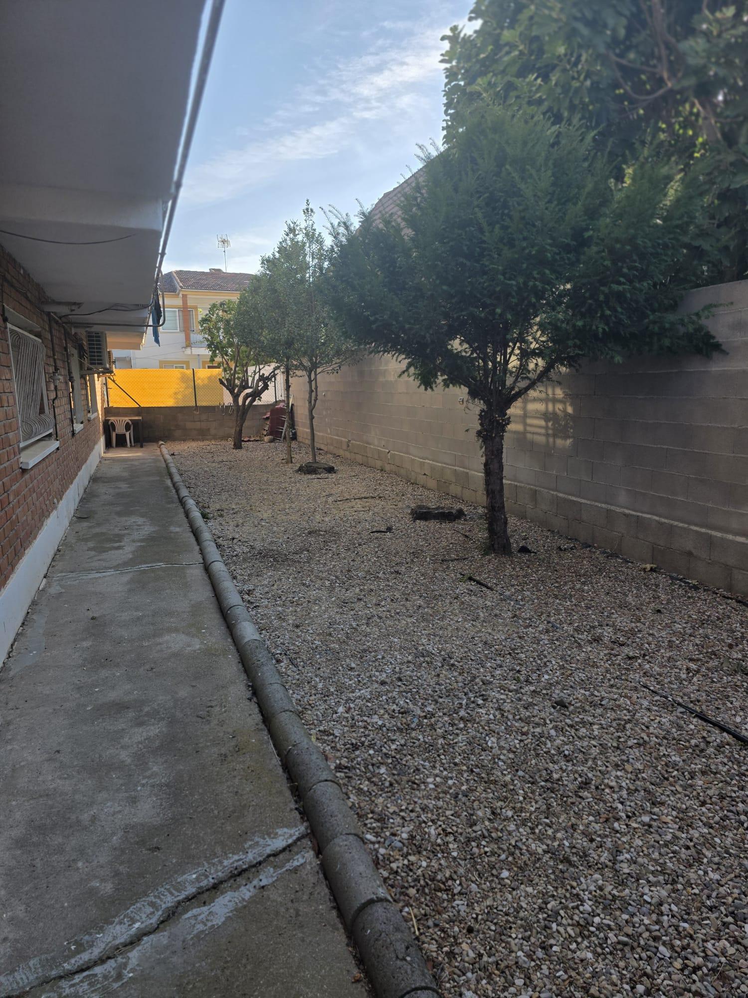 Piso en Venta en Calle Cardenal Mendoza - 21