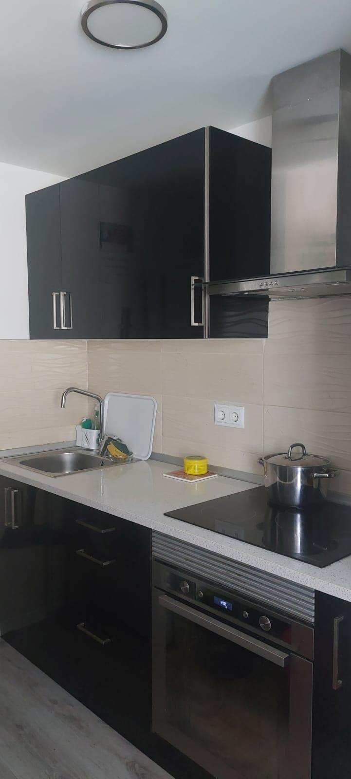 Piso en Venta en Calle Cardenal Mendoza - 9