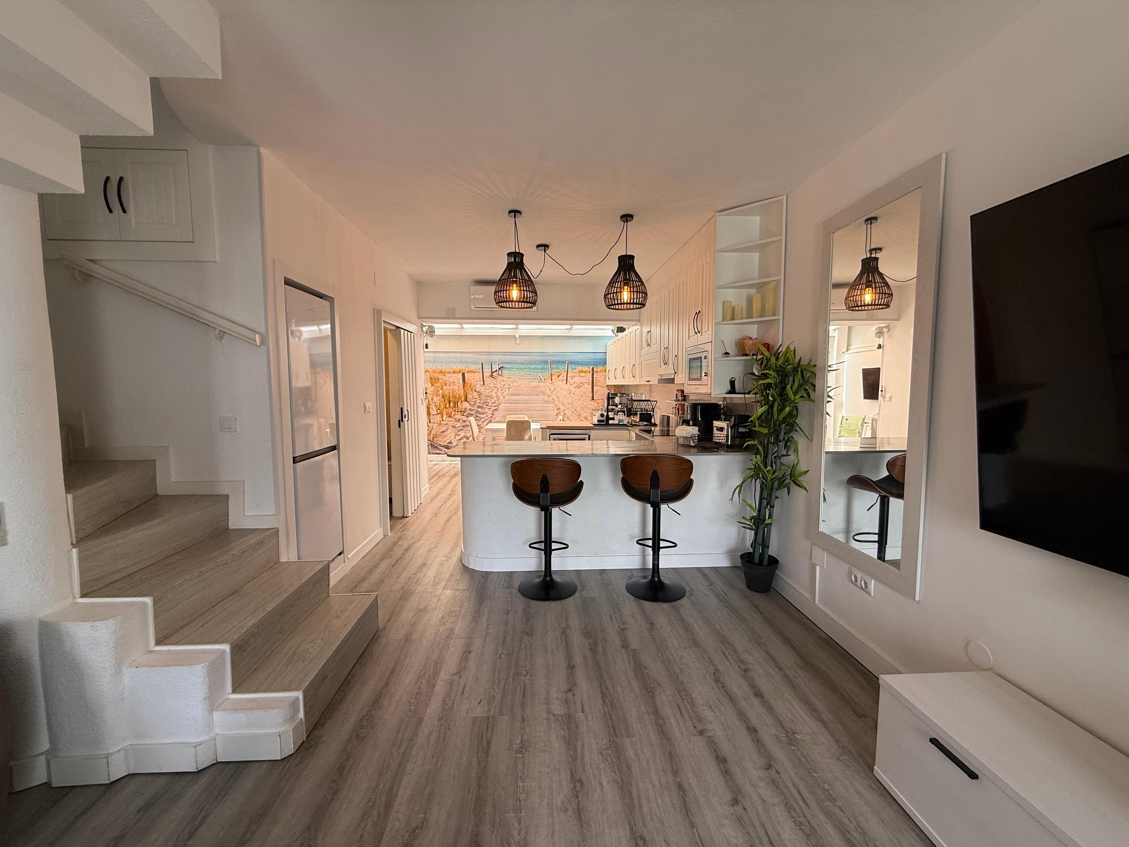 Townhouse en Venta en Calle Paseo Central - 2