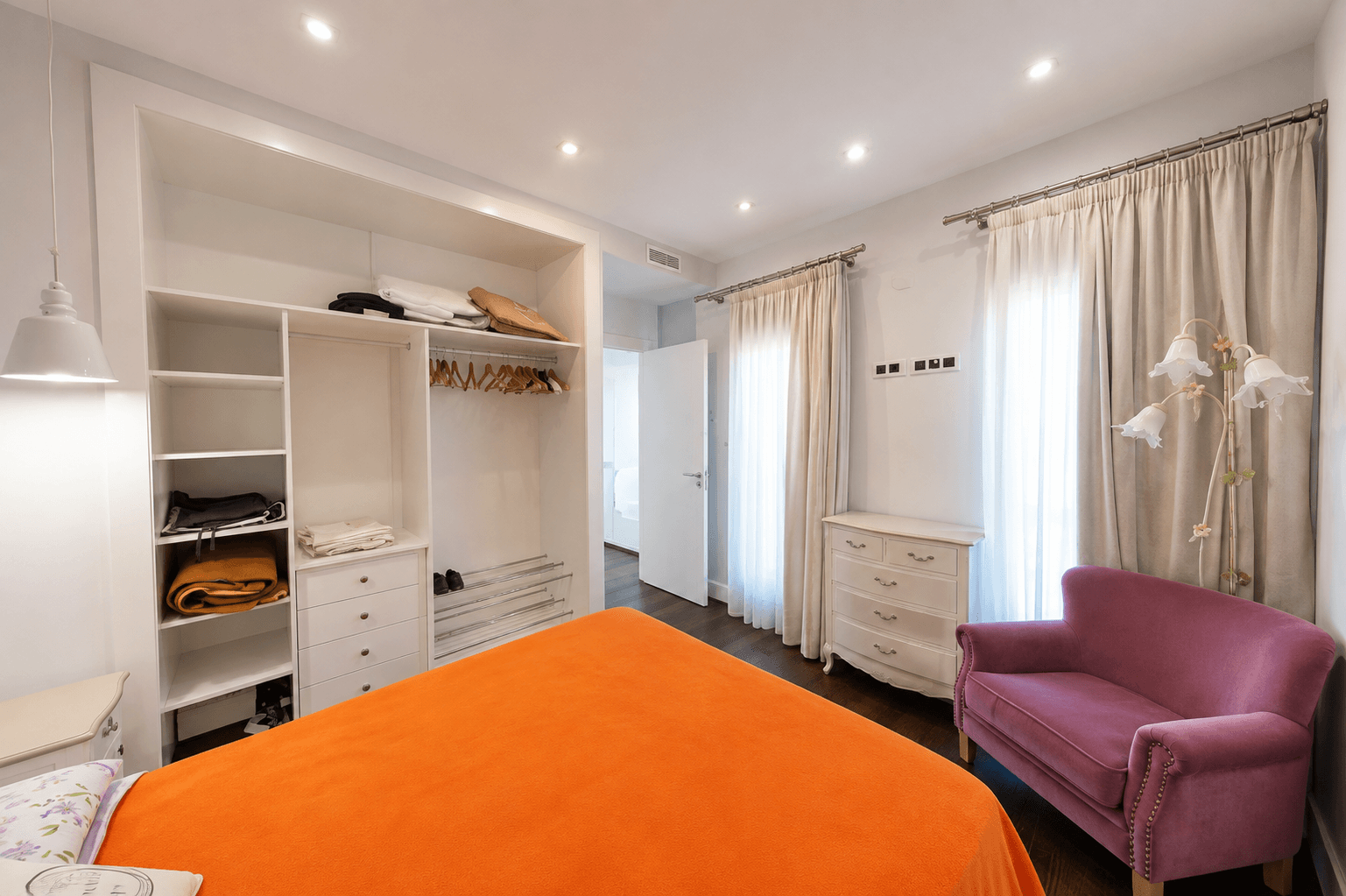 Villa en Venta en Carrer Bahia - 18