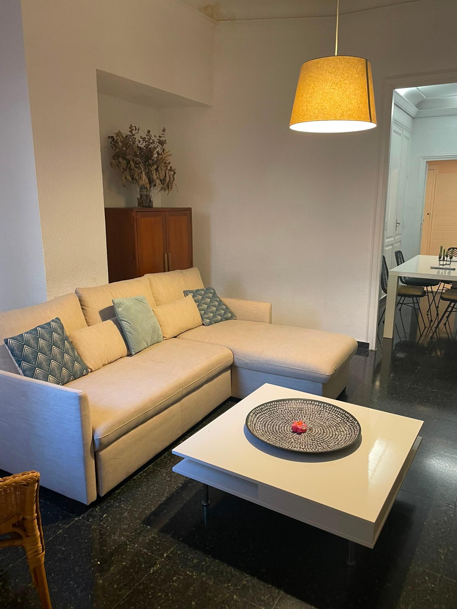 Piso en Alquiler en Carrer del Peu de la Creu - 2