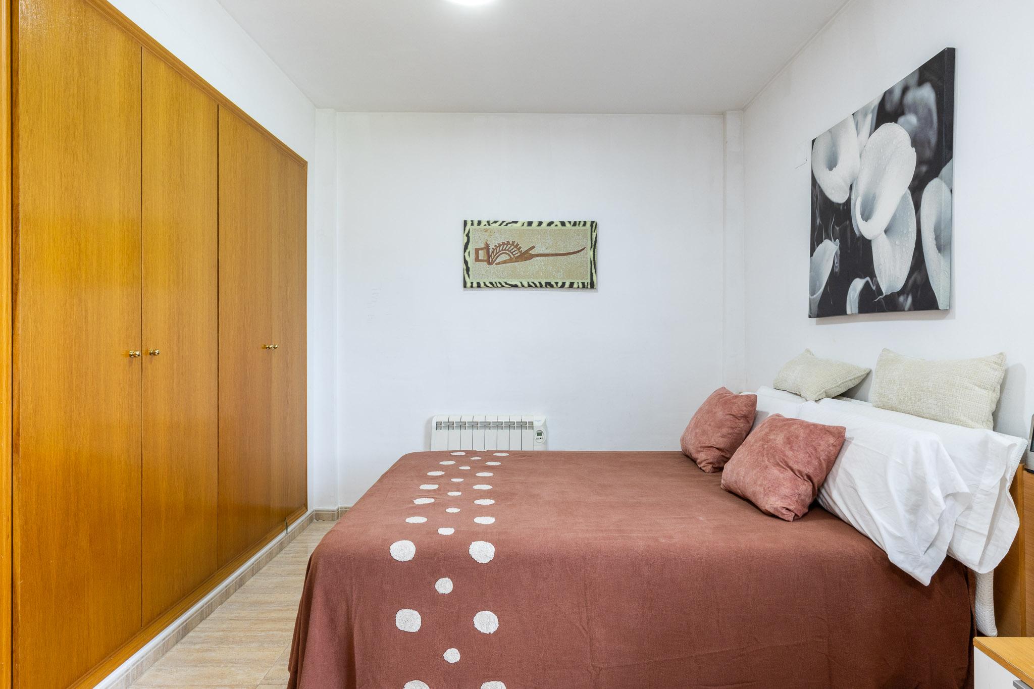 Semi-Detached Townhouse en Alquiler en Calle Gim. Elena Lopez Benaches - 19