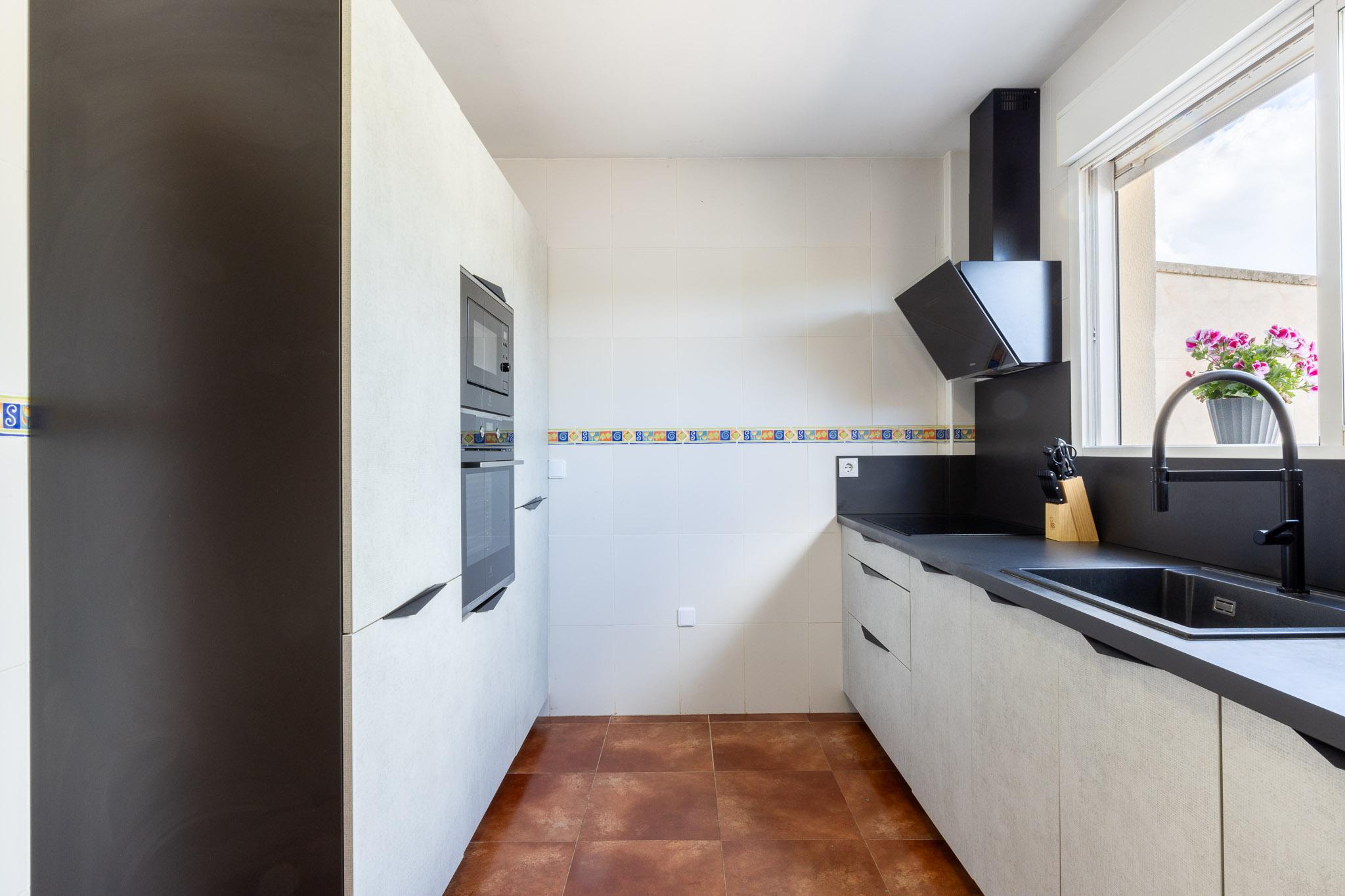 Semi-Detached Townhouse en Alquiler en Calle Gim. Elena Lopez Benaches - 10