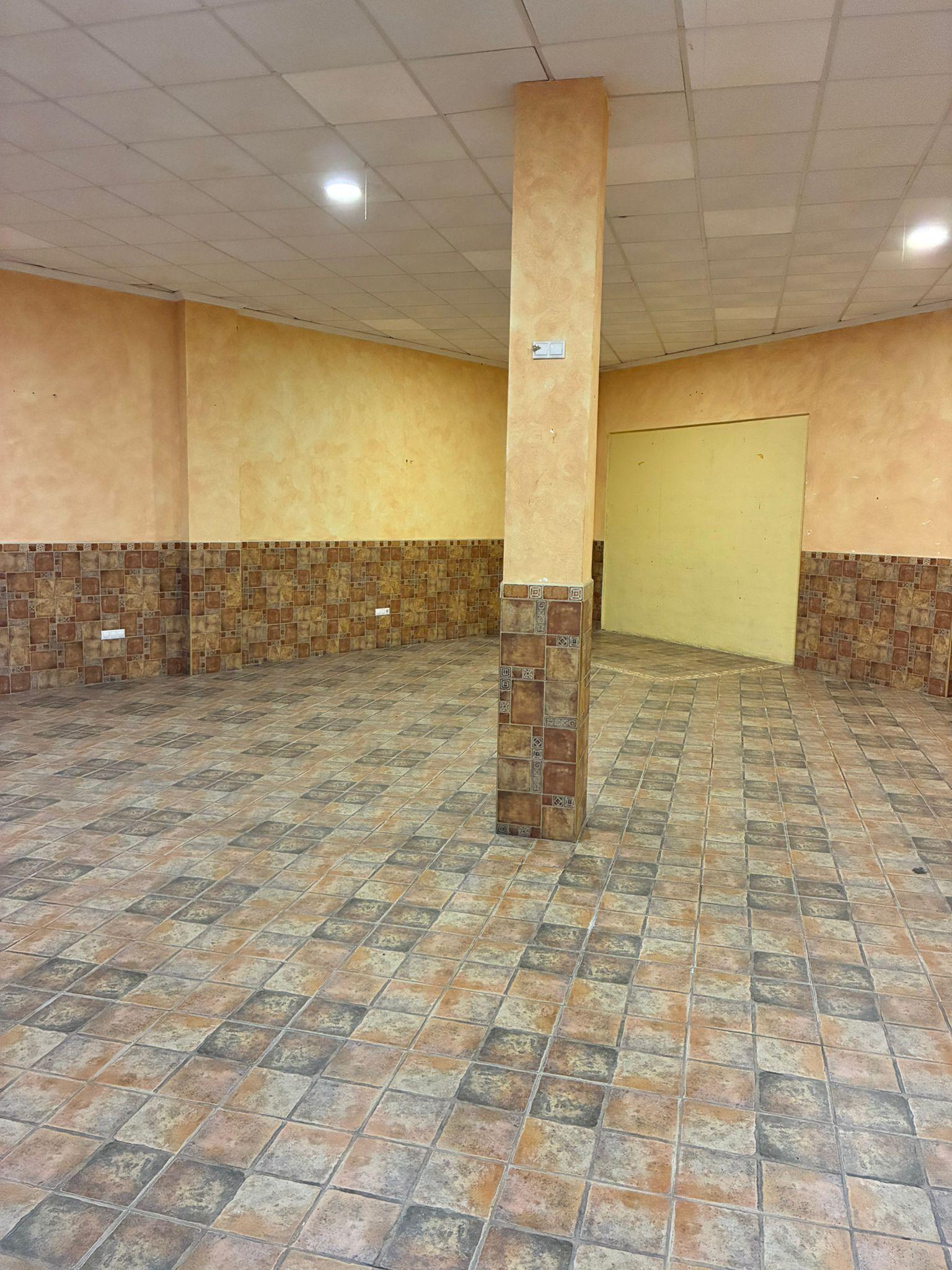 Local en Venta en Calle San Gregorio - 4