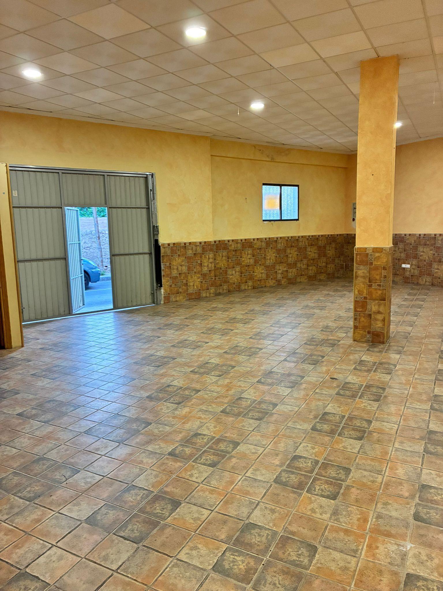 Local en Venta en Calle San Gregorio - 5