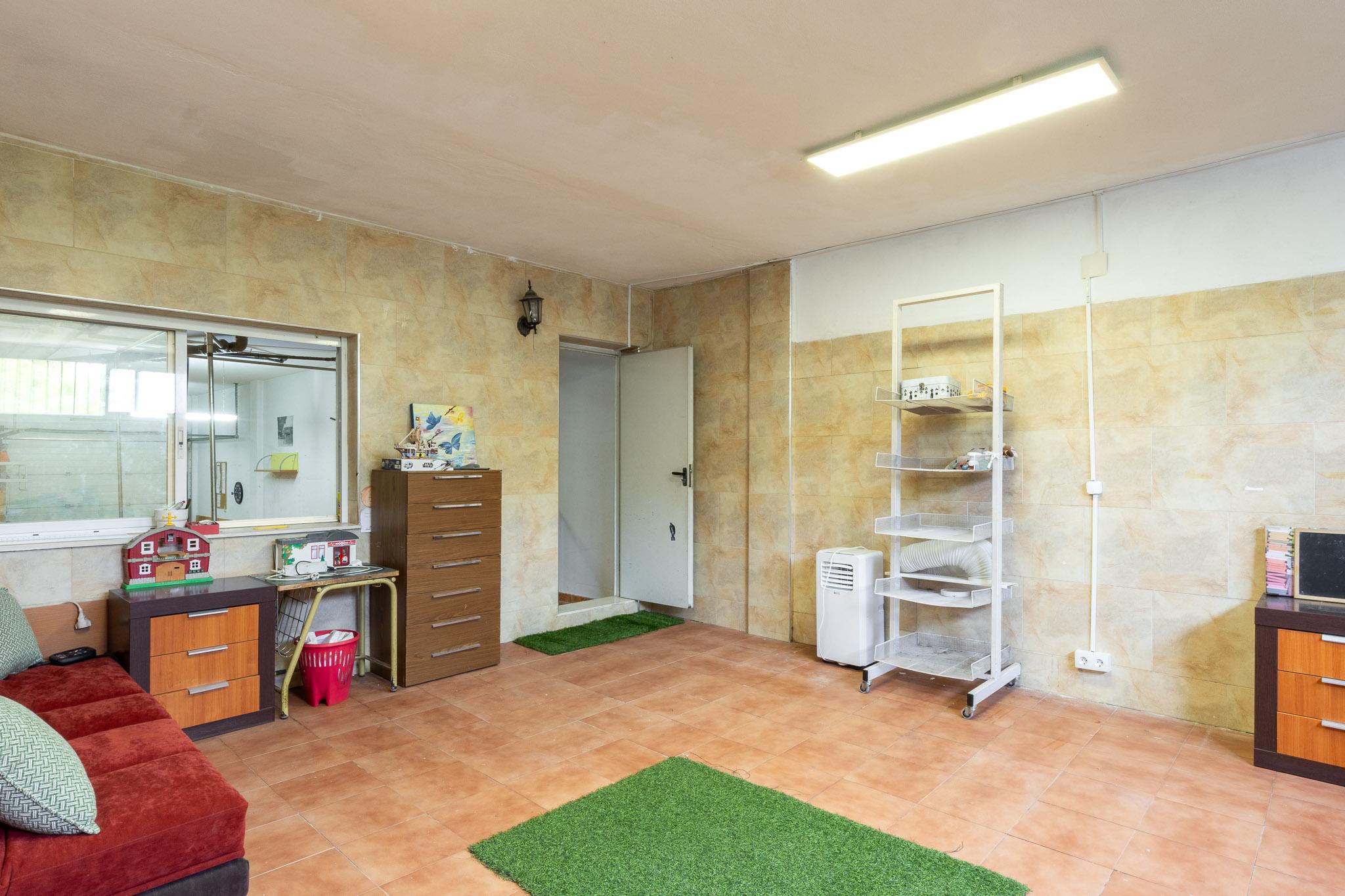 Semi-Detached Townhouse en Alquiler en Calle Arquitecto J Luis García Loza - 6