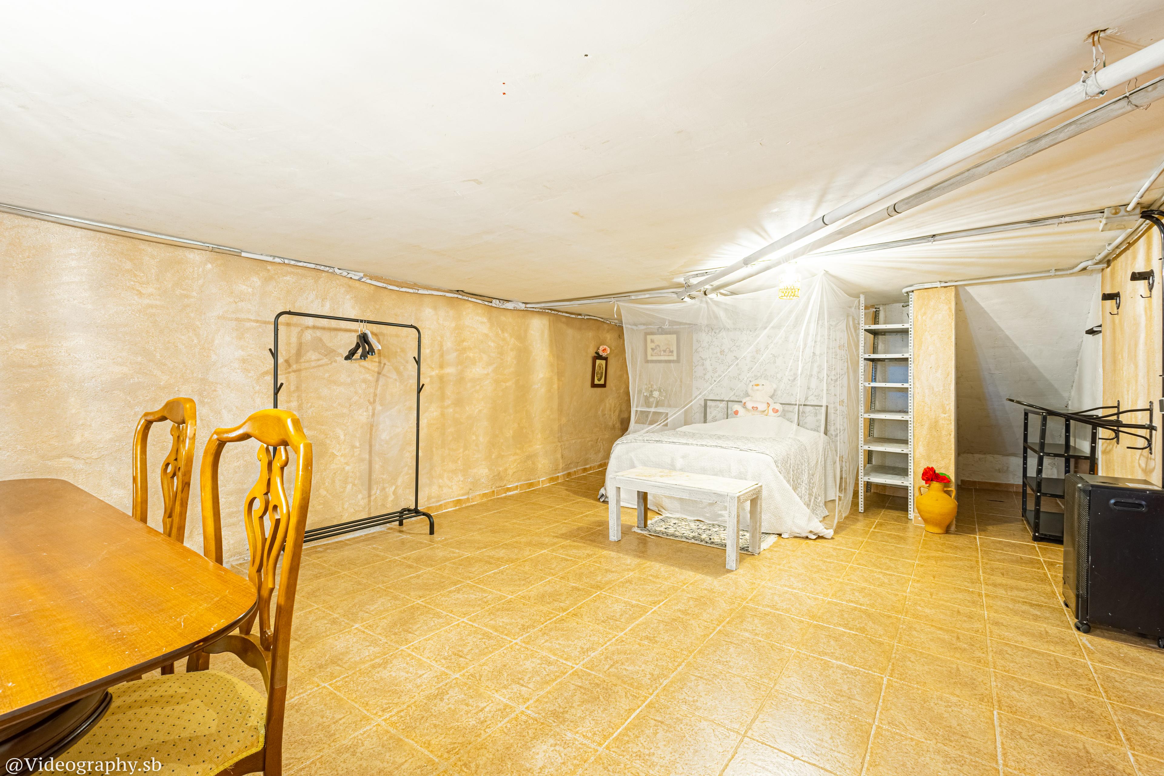 Casa en Venta en Calle Amapolas - 13