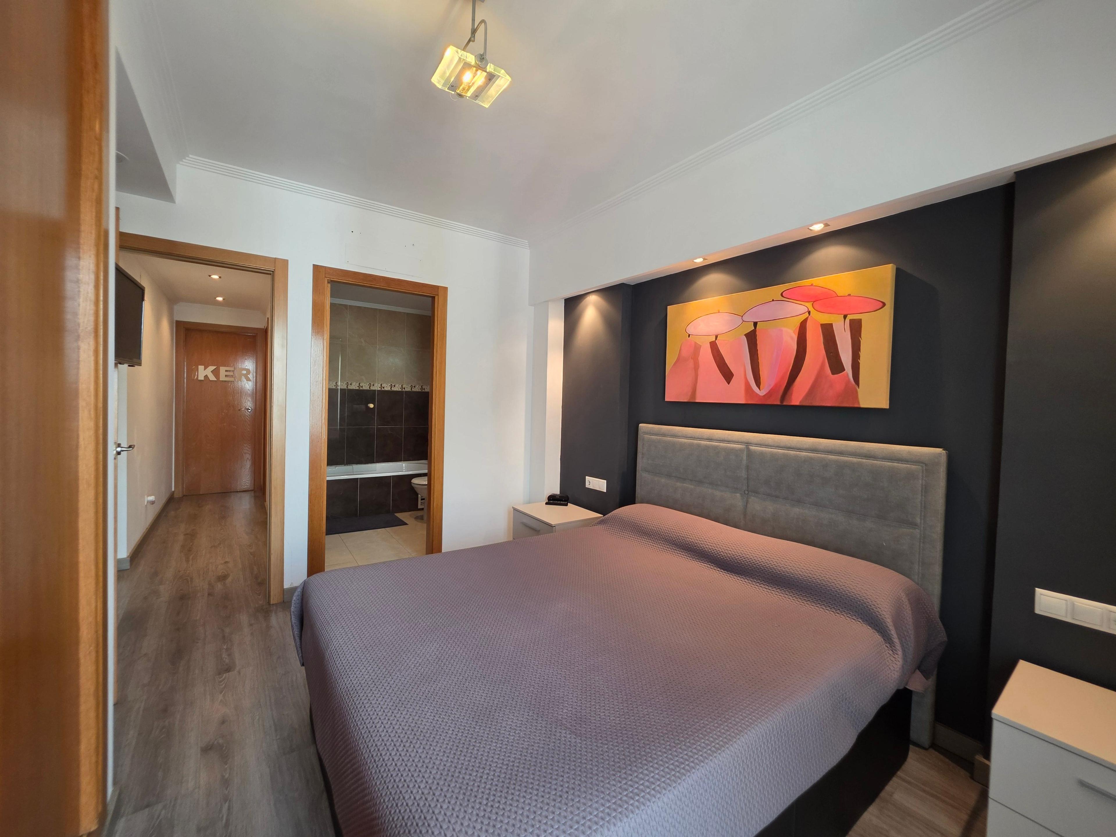 Piso en Venta en Avinguda de València - 13