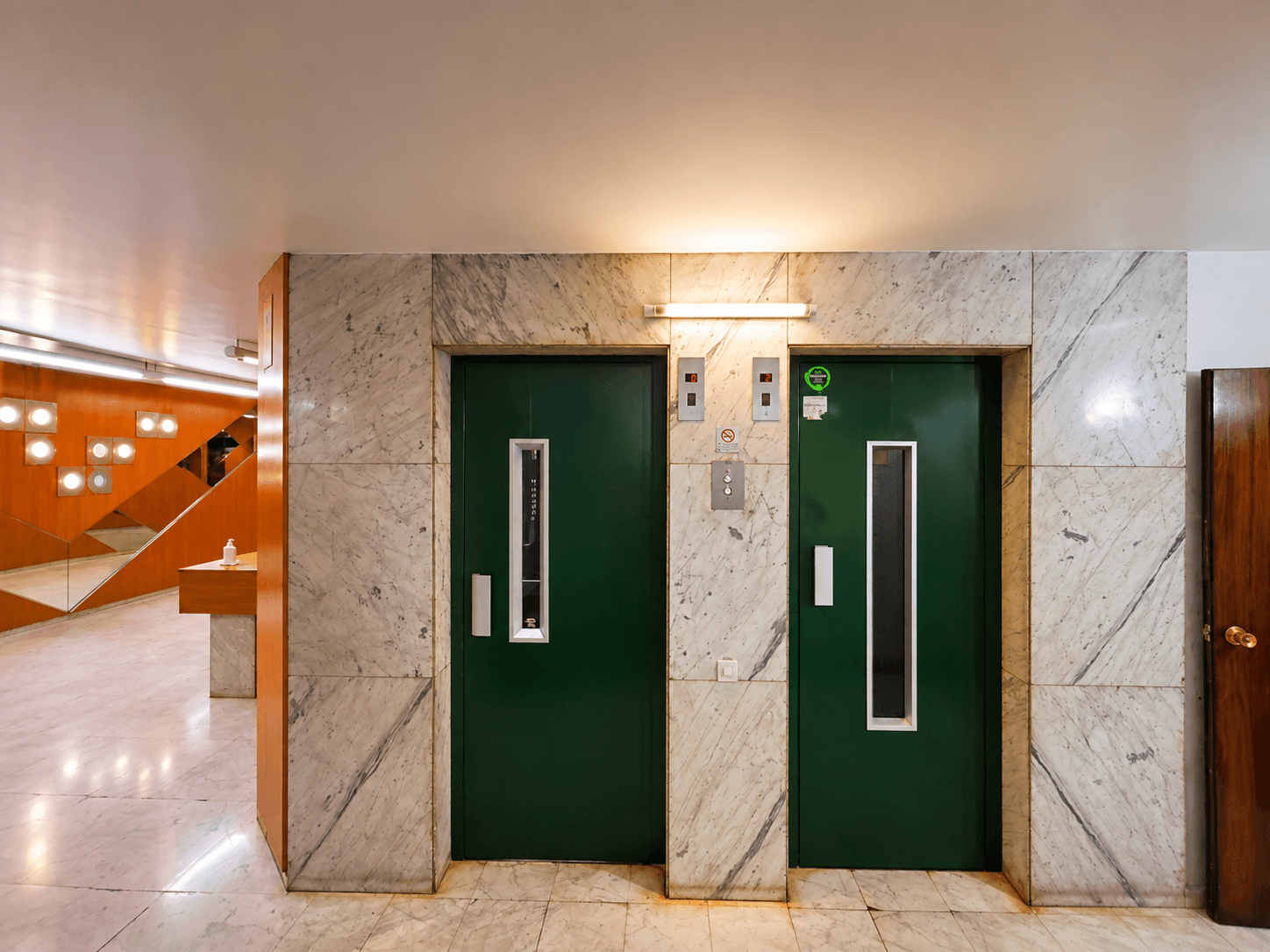 Oficina en Venta en Carrer d'Aragó - 20