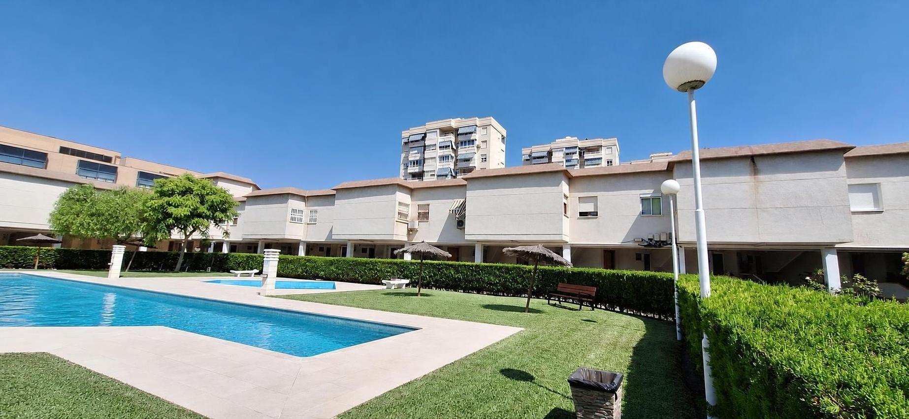 Townhouse en Venta en Avenida Países Escandinavos - 20