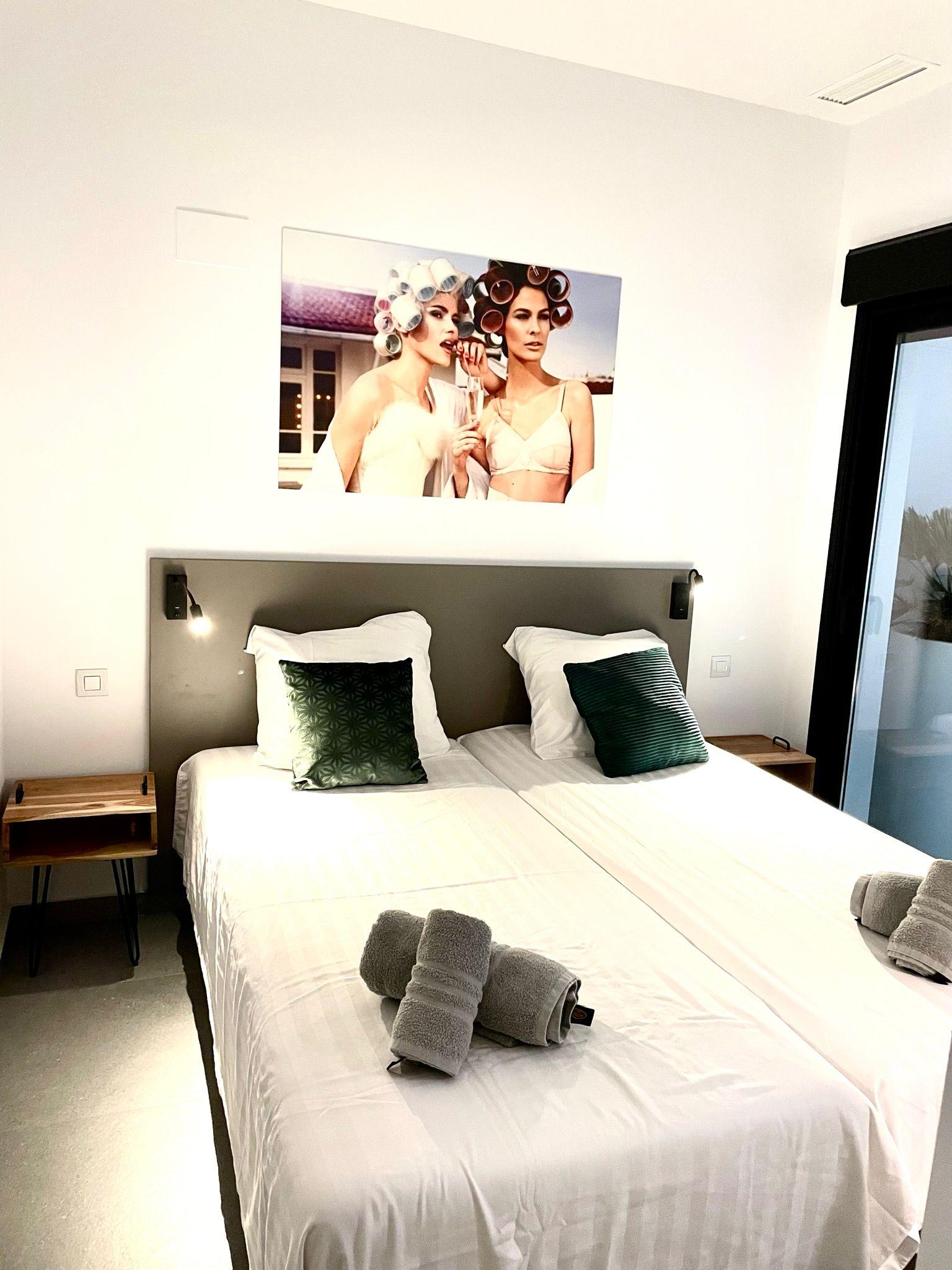 Duplex en Venta en Avinguda l'Oliveró - 9
