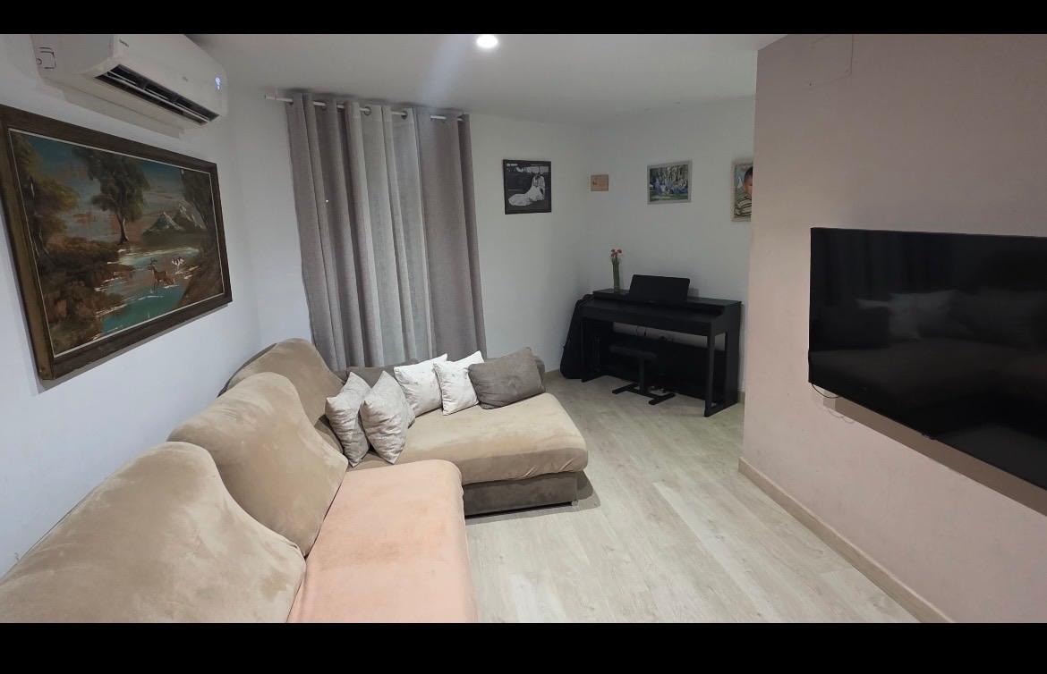 Piso en Venta en Carrer Victoria Kent - 2