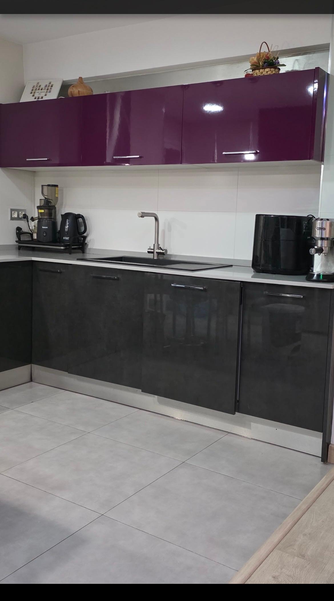 Piso en Venta en Carrer Victoria Kent - 10