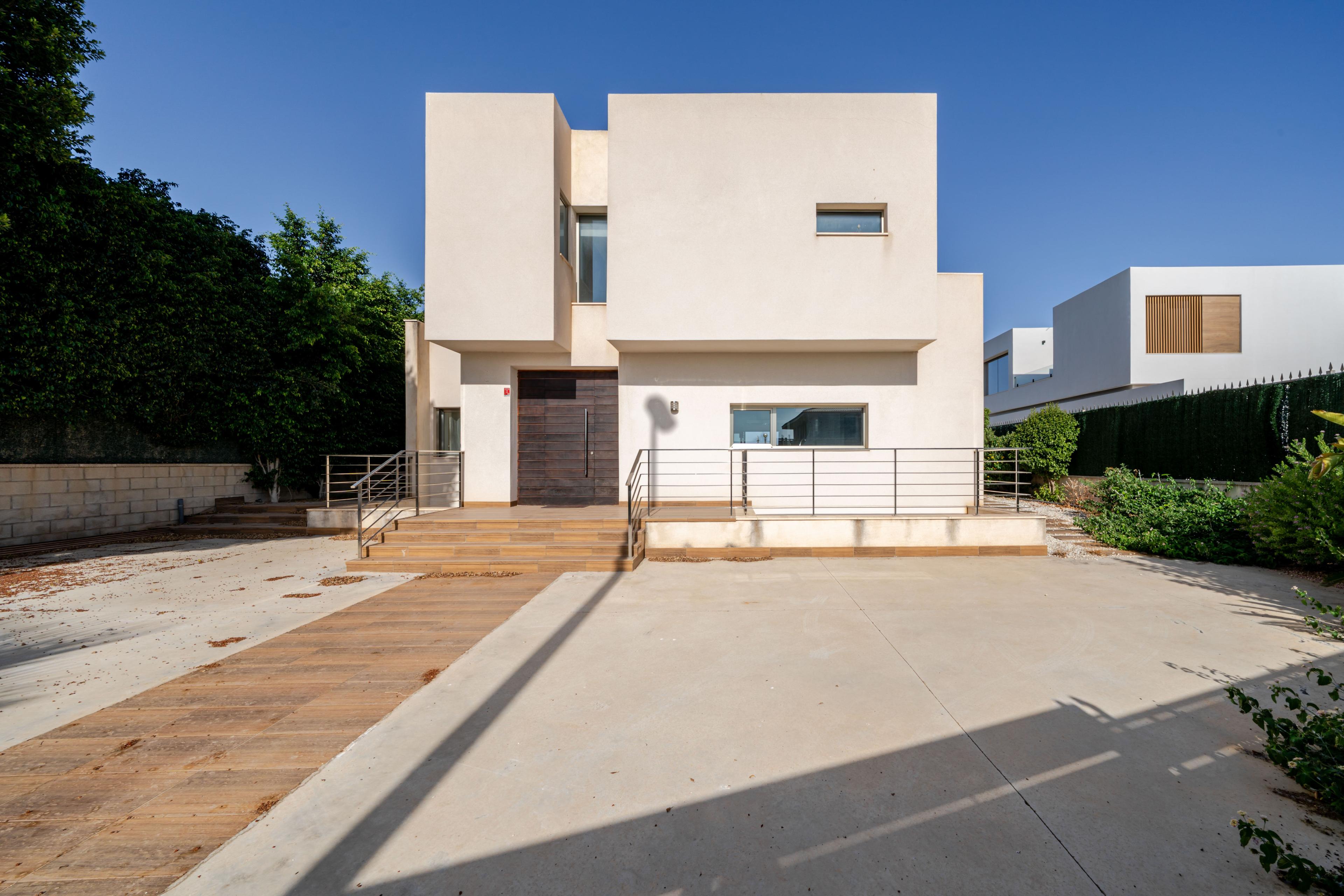 Villa en Venta en Calle Reus - 3