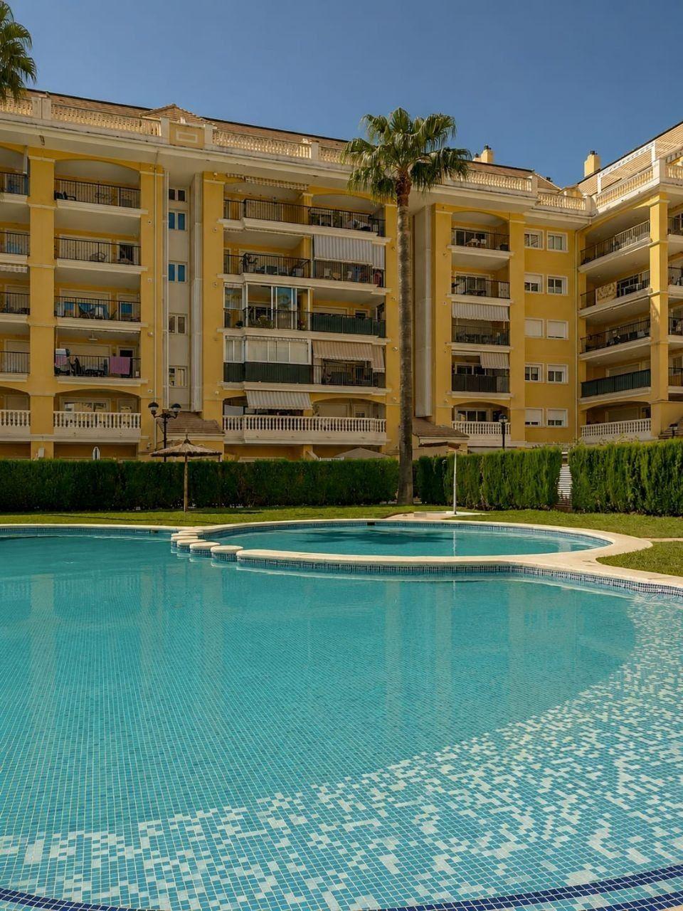 Piso en Venta en Passeig de Ricardo Ortega - 27