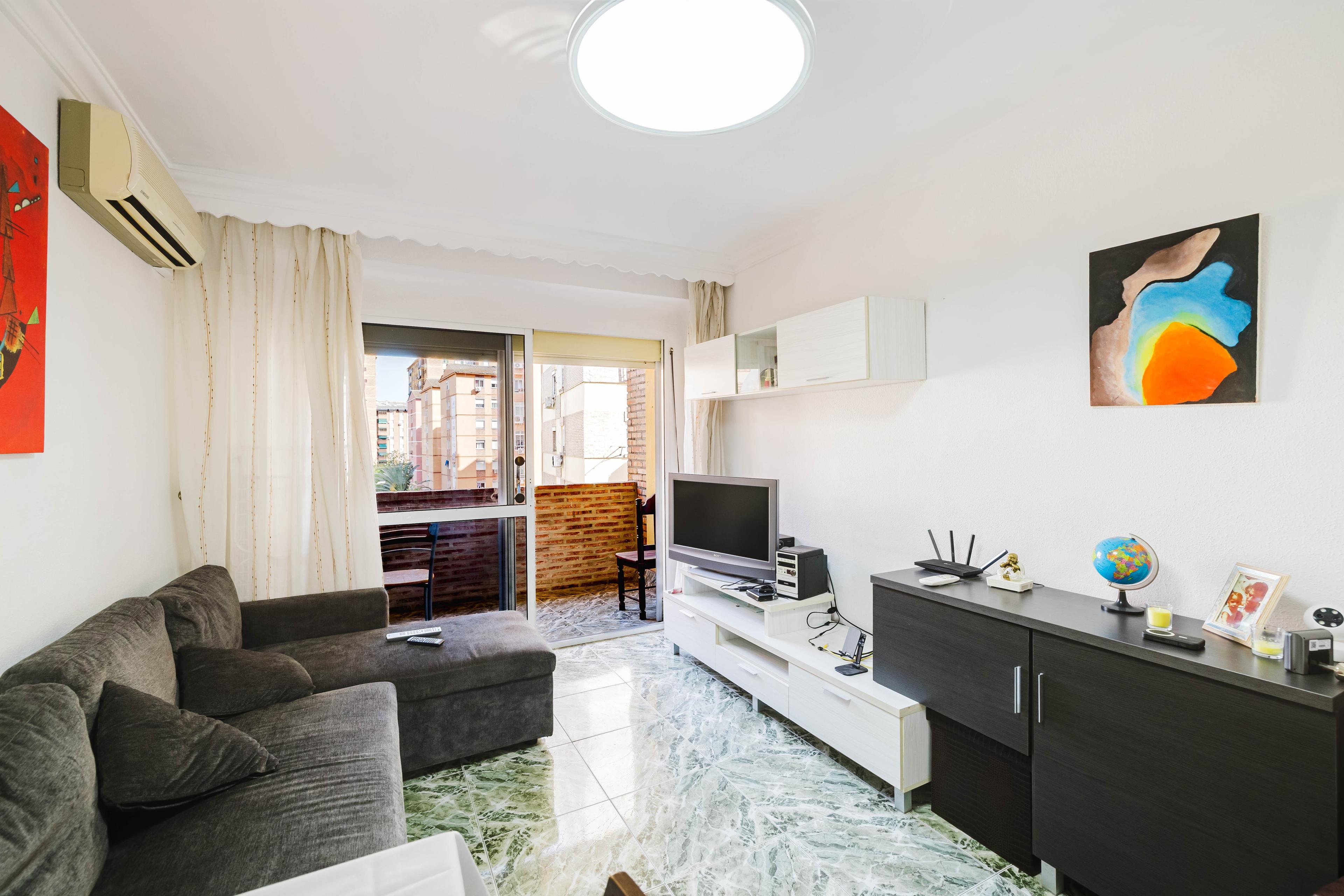 Piso en Venta en Calle Almanzor - 1