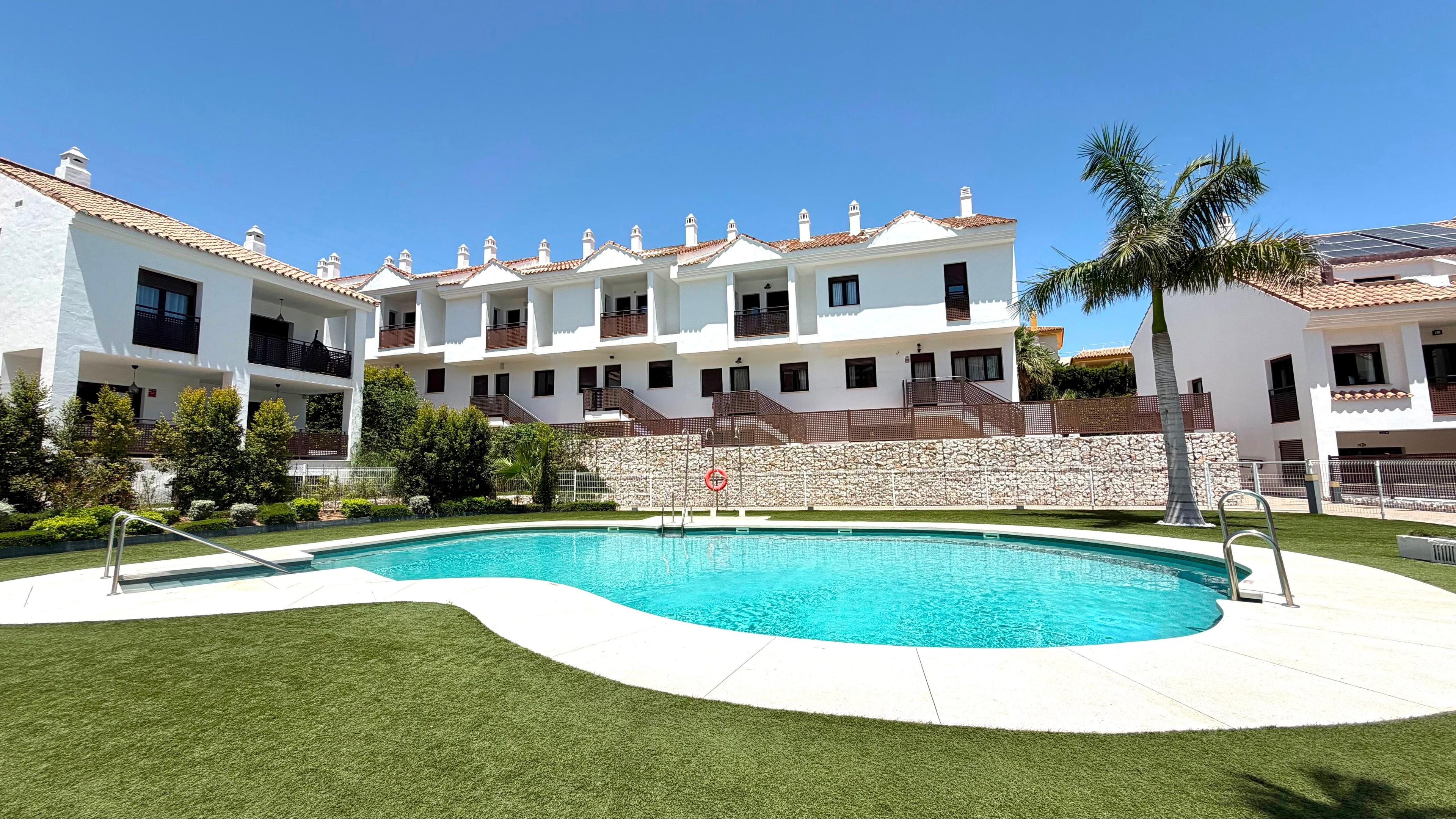 Townhouse en Venta en Calle Topacio - 1