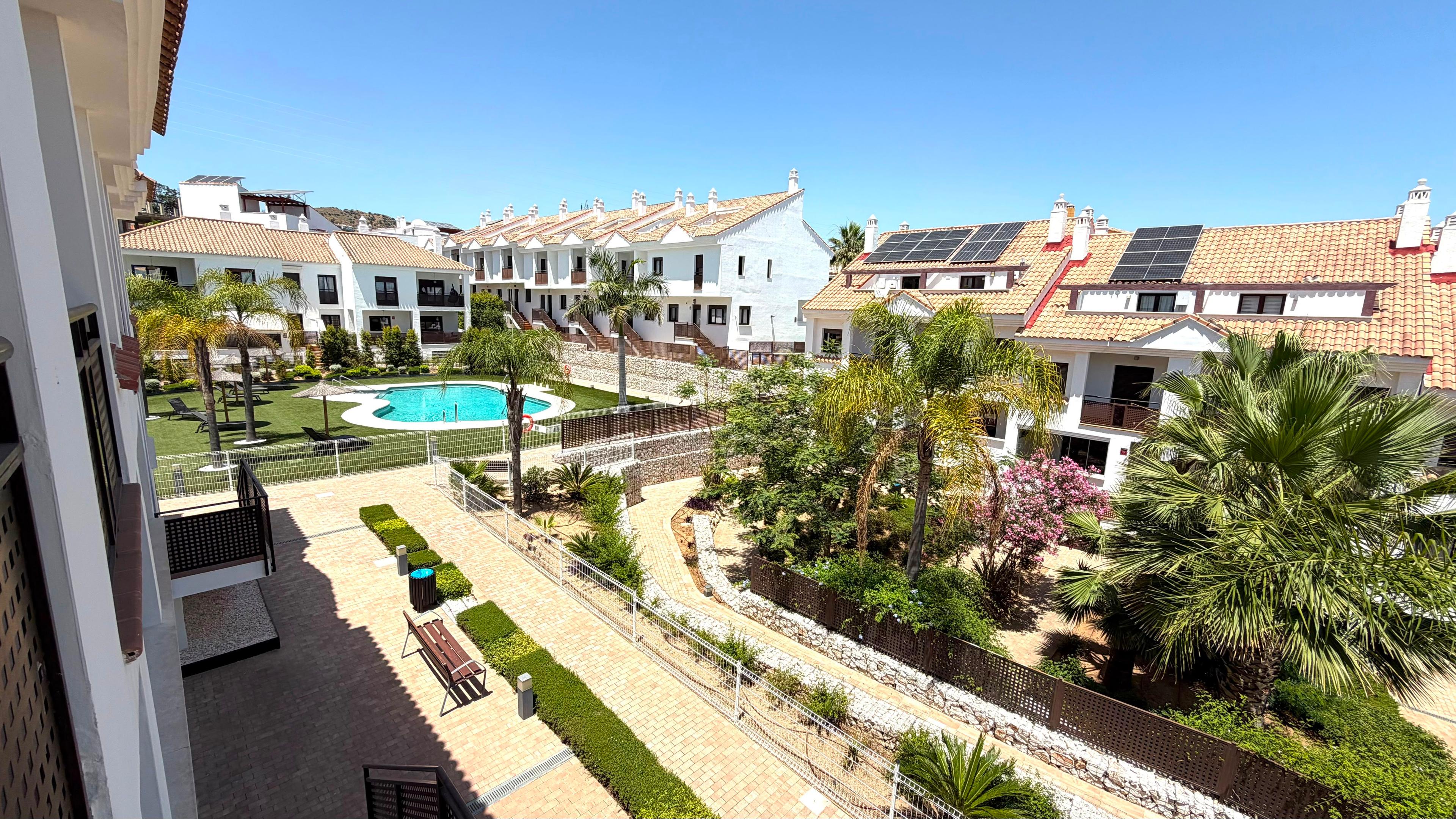 Townhouse en Venta en Calle Topacio - 25