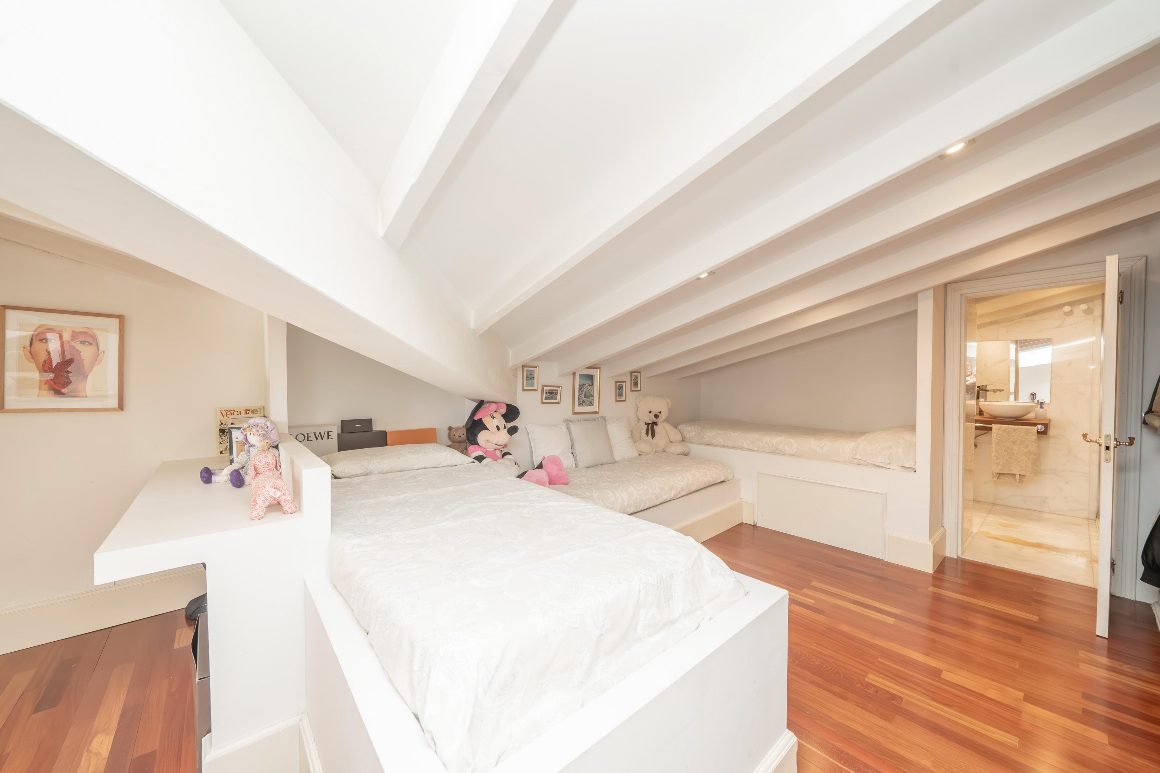 Duplex en Venta en Carrer Castaños - 30
