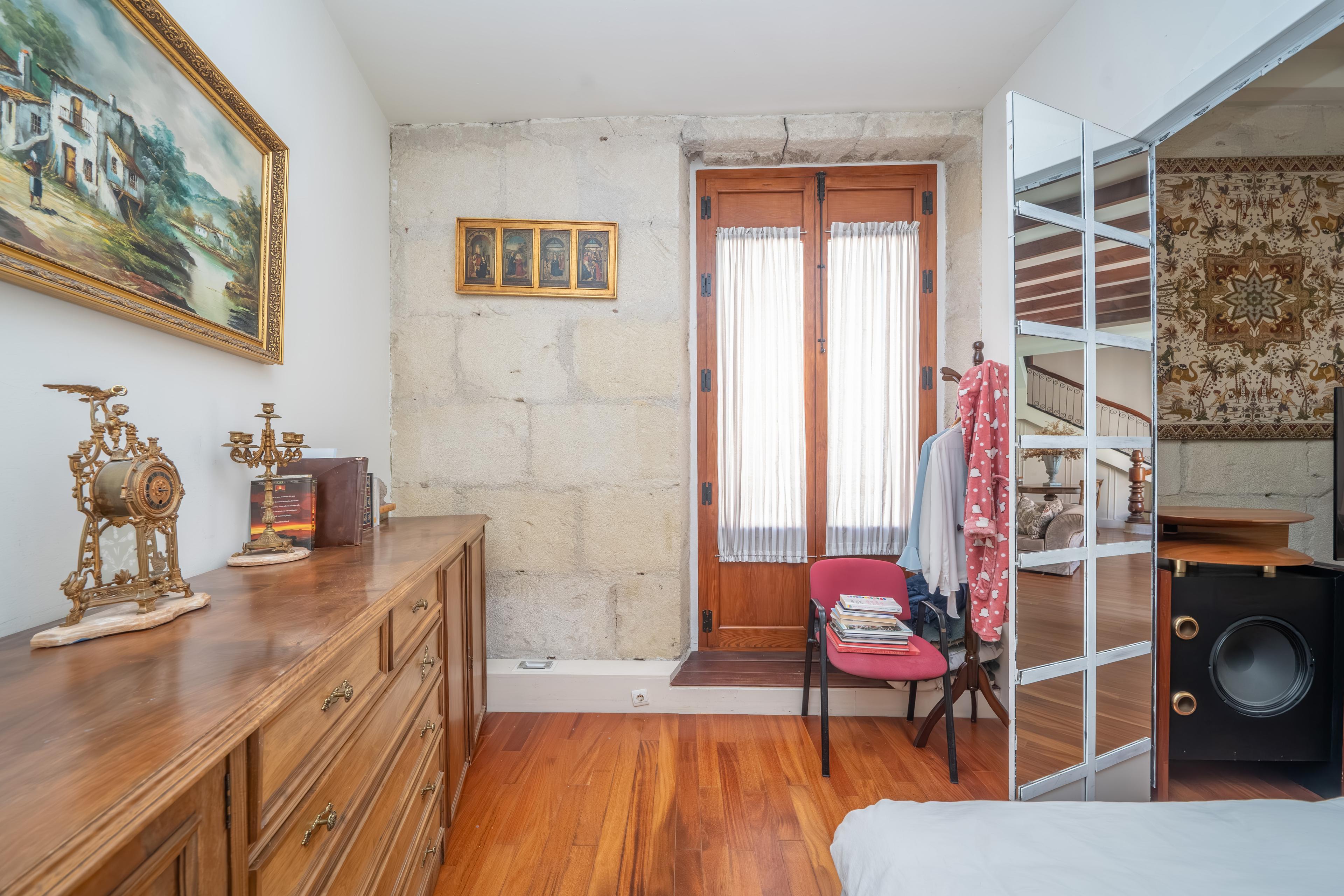 Duplex en Venta en Carrer Castaños - 16