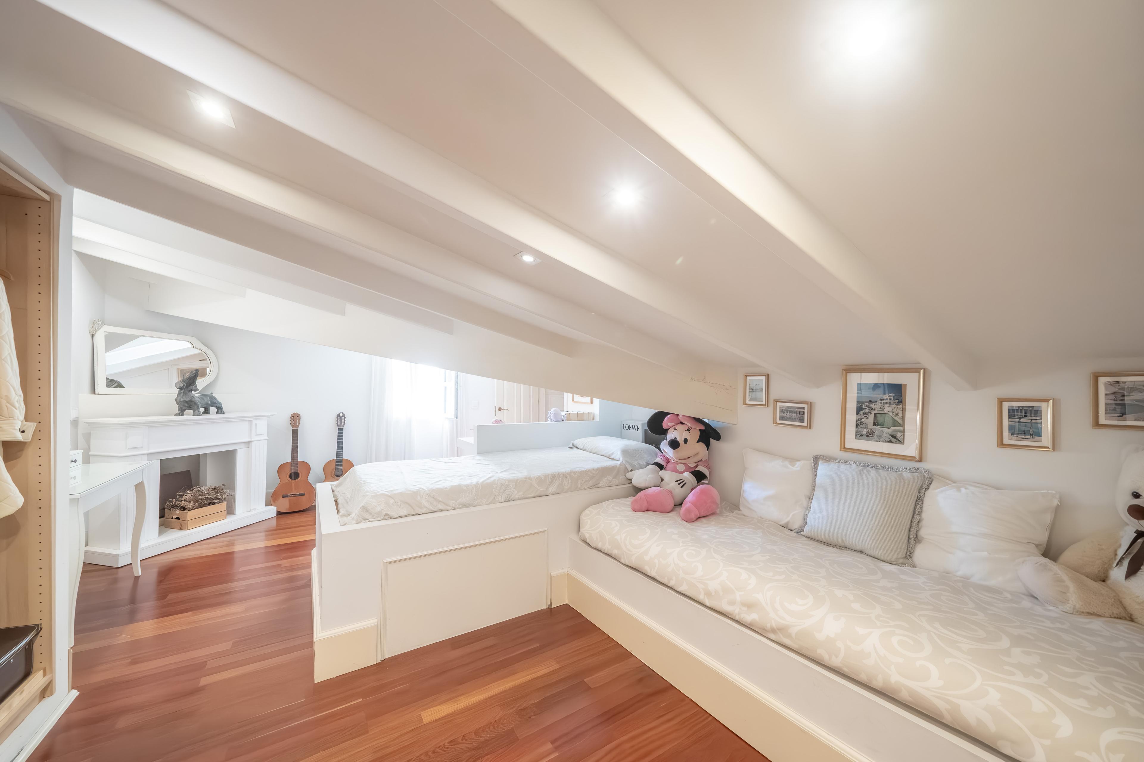 Duplex en Venta en Carrer Castaños - 33