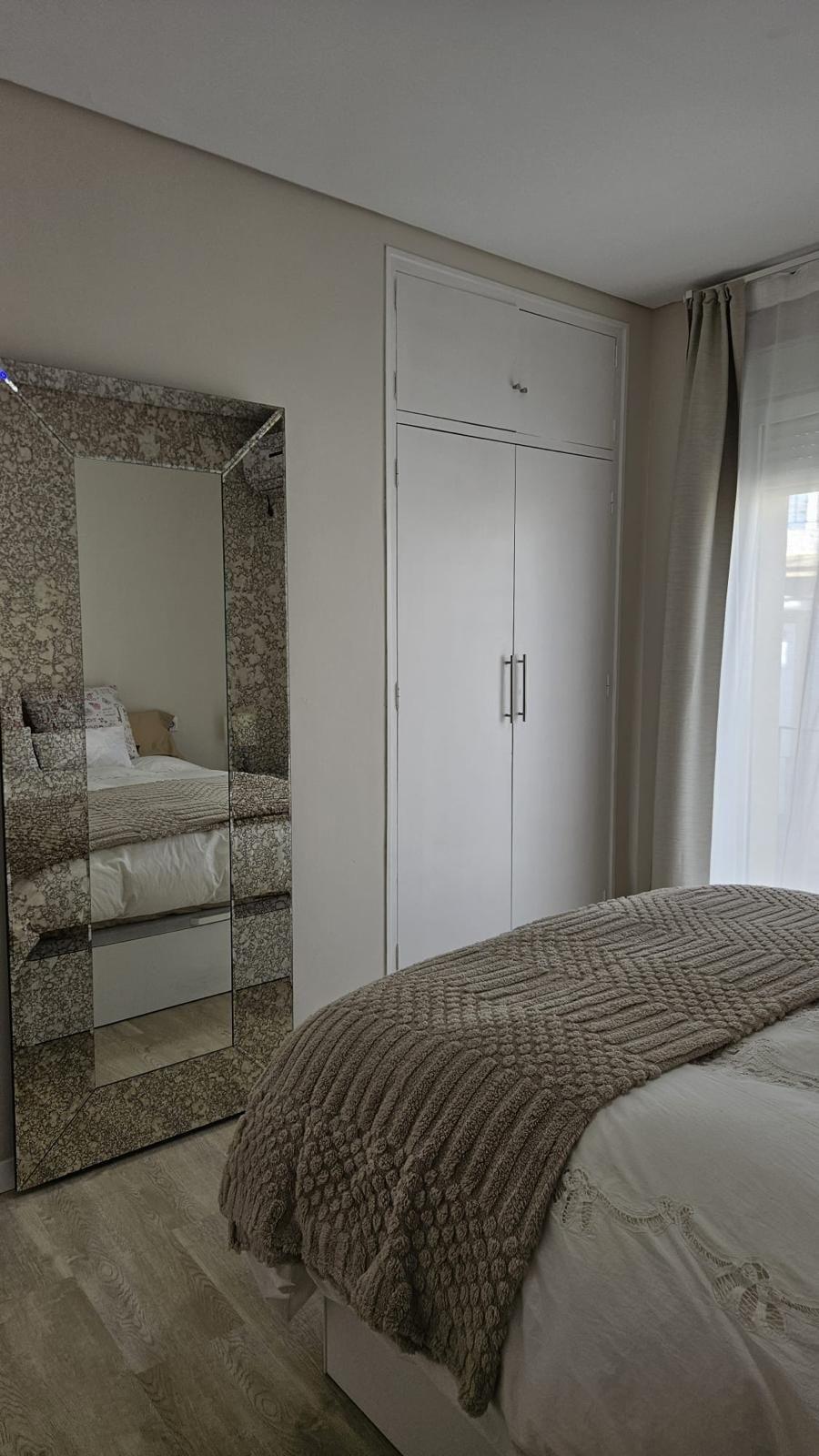 Piso en Venta en Plaza Fernando de Herrera - 22