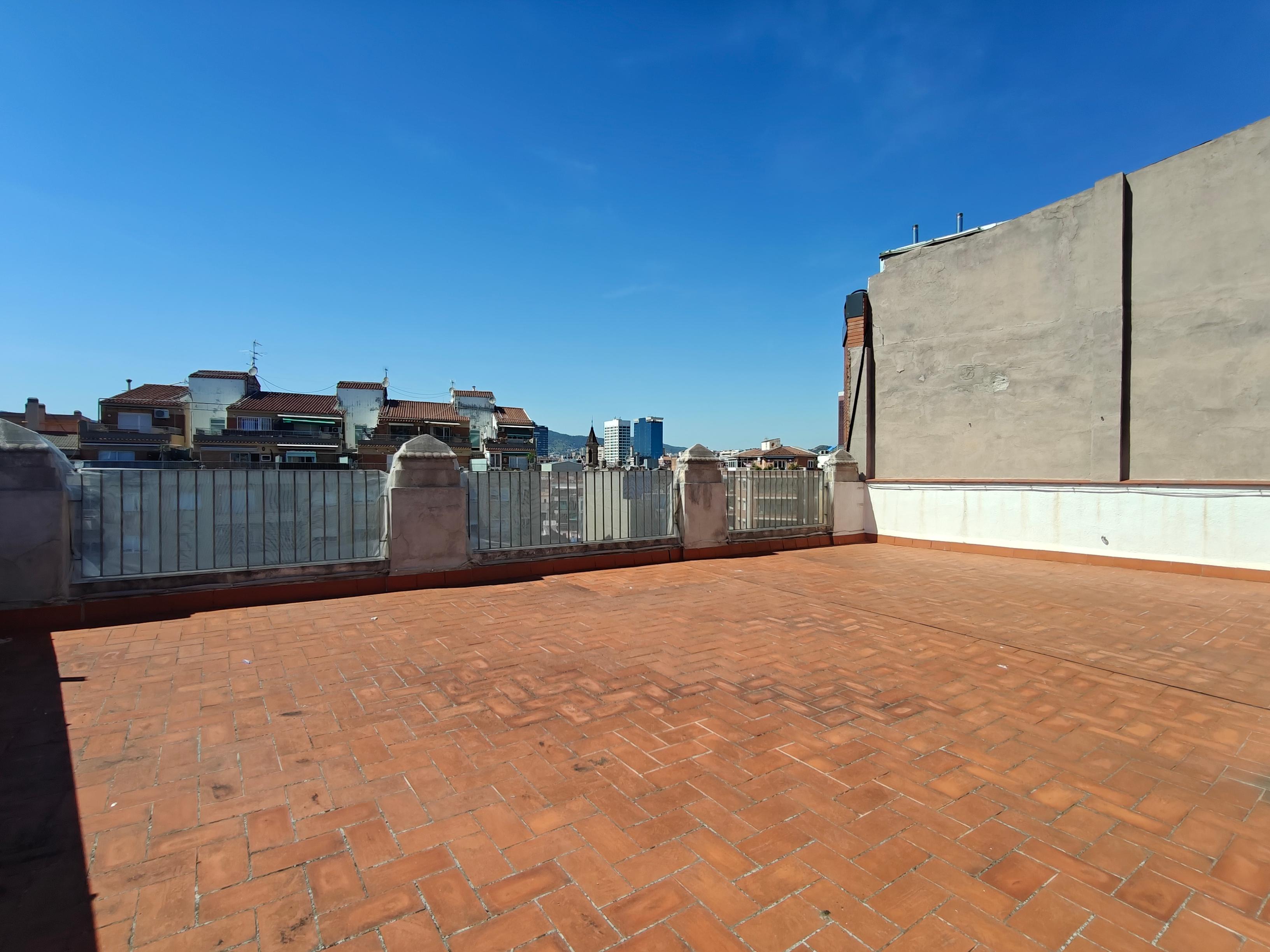 Piso en Venta en Gran Via de les Corts Catalanes - 39