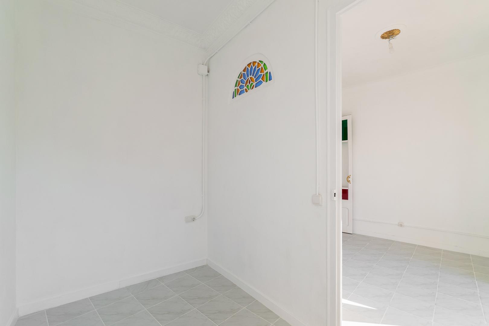 Piso en Venta en Gran Via de les Corts Catalanes - 15