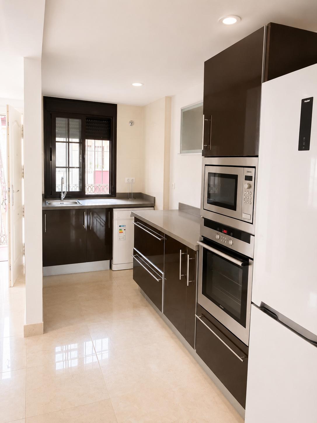 Piso en Venta - Calle Ronda del Golf Este - 4
