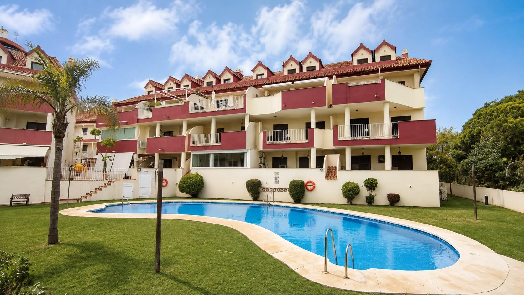Piso en Venta - Calle Ronda del Golf Este - 14