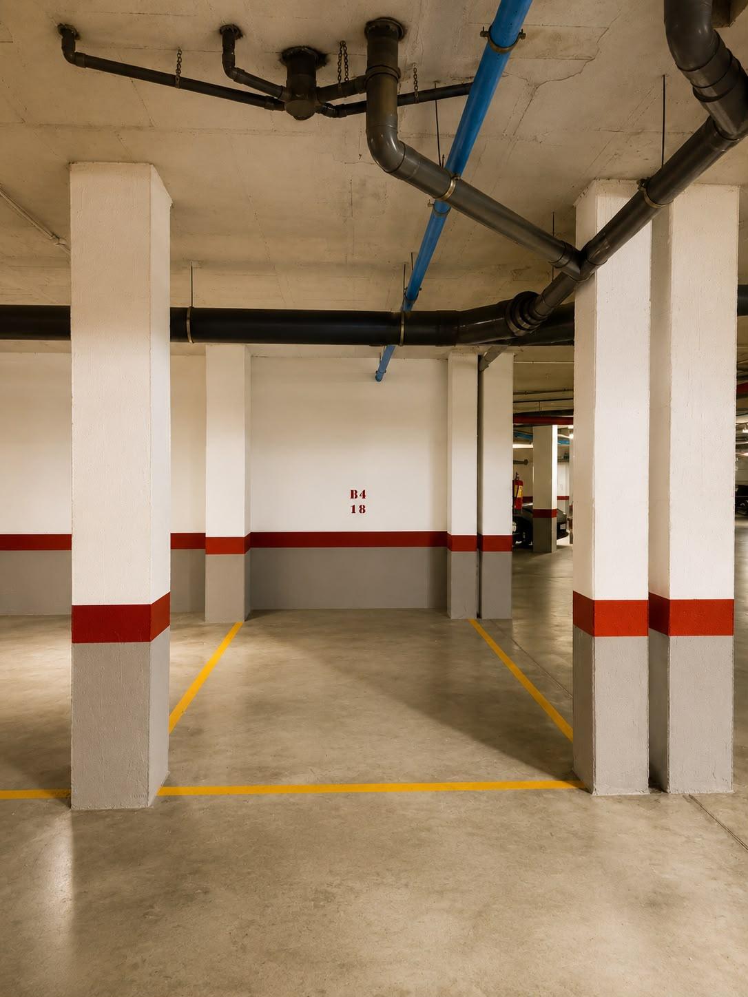 Piso en Venta - Calle Ronda del Golf Este - 13